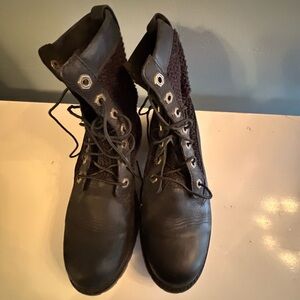 Black crochet mesh Timberland combat boots Size 6.5 anti fatigue unique